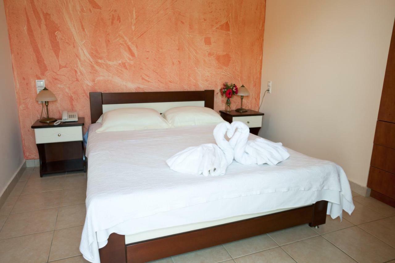 Kouvalata Lazaratos Hotel المظهر الخارجي الصورة